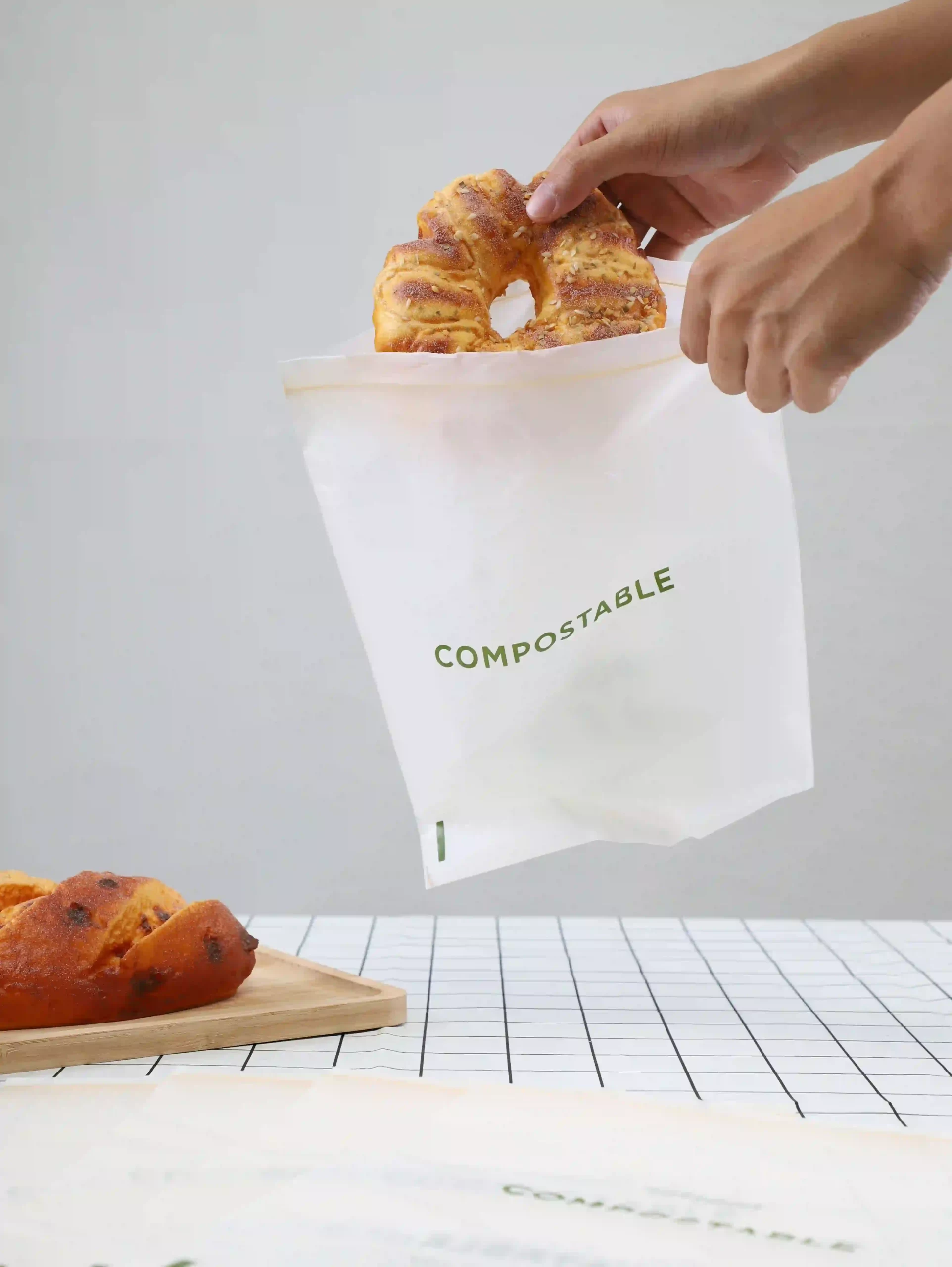 compostable resealable